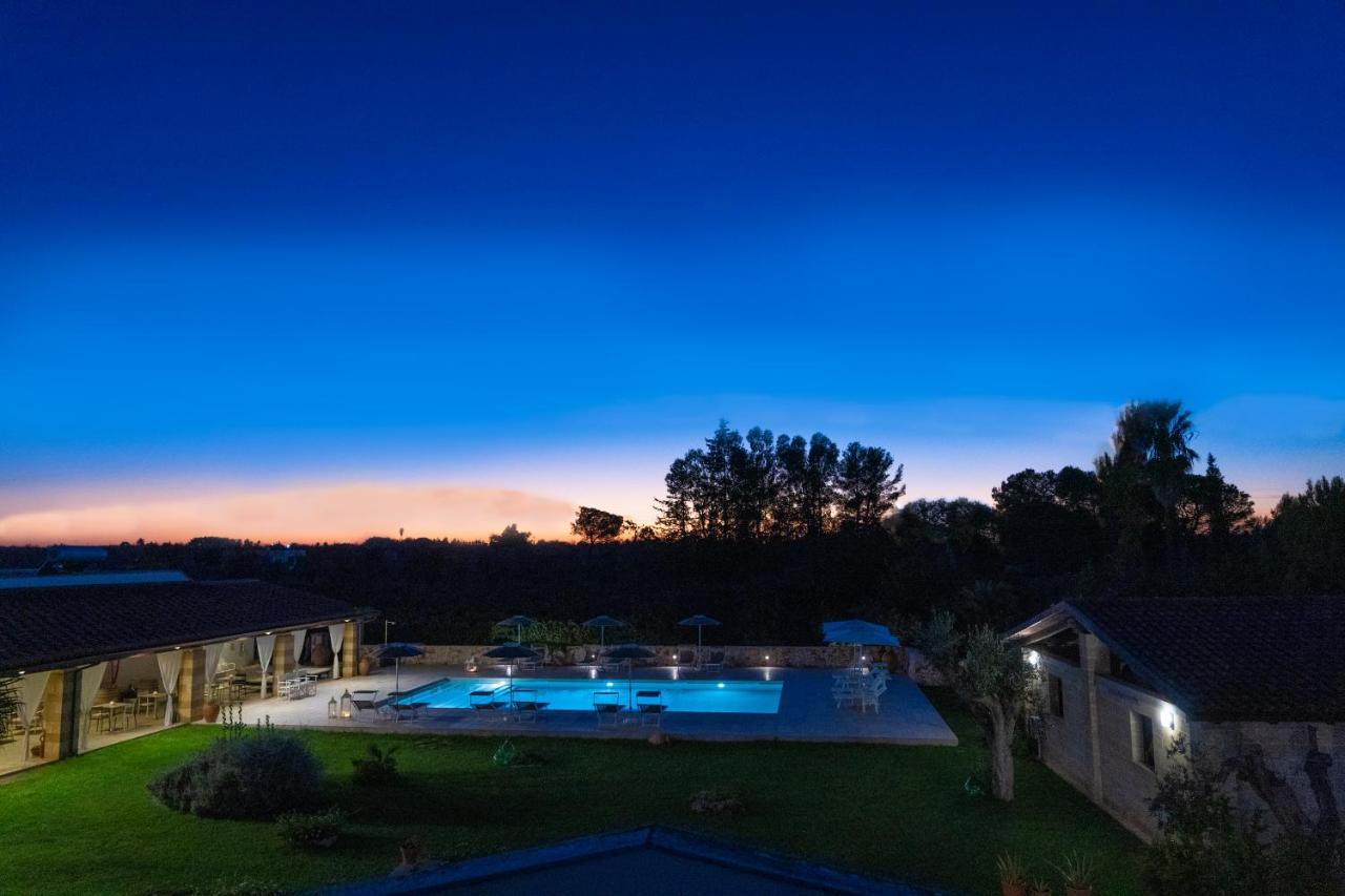 Masseria Tenuta Flora Maria Leverano Zewnętrze zdjęcie