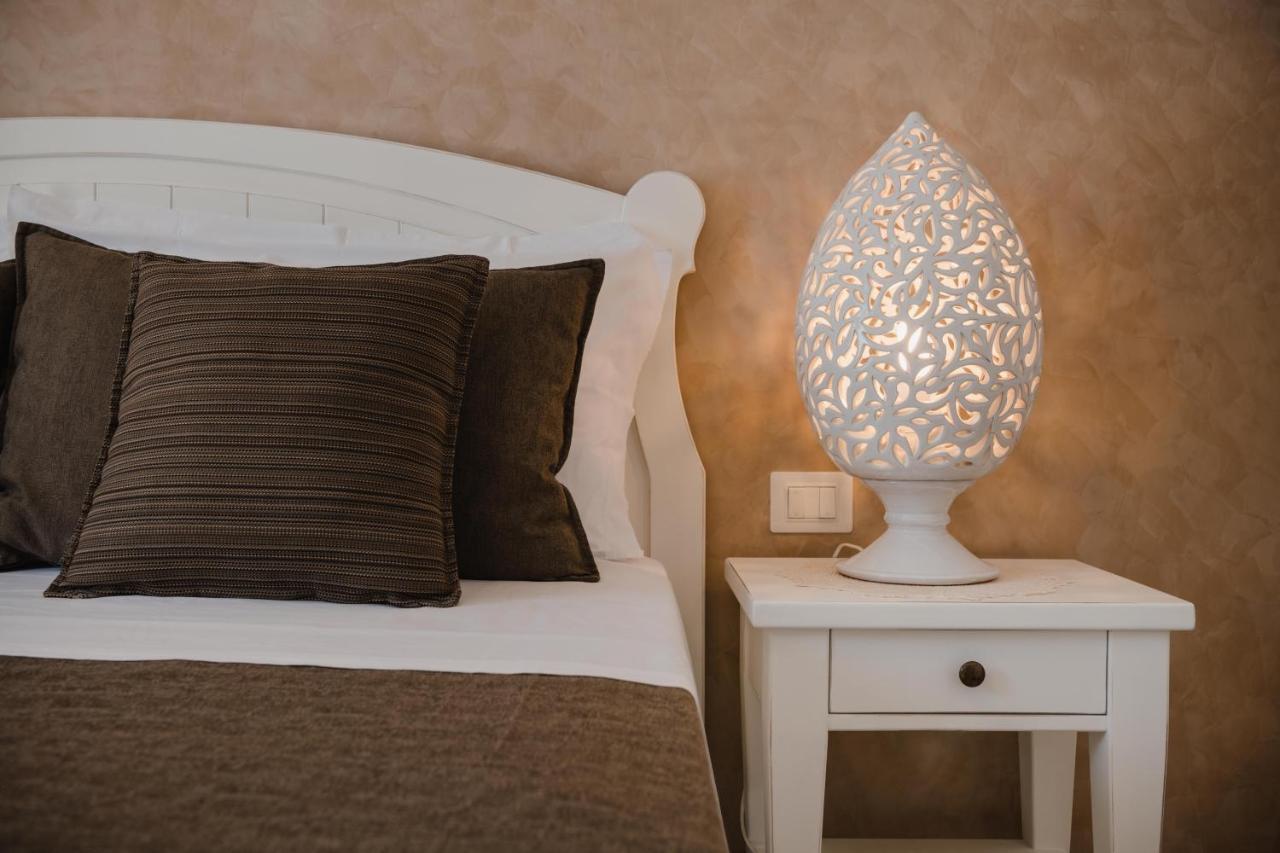 Masseria Tenuta Flora Maria Leverano Zewnętrze zdjęcie